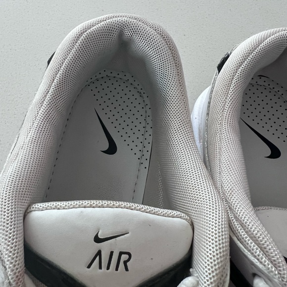 Nike Air women’s golf shoes size 8 - Picture 4 of 5